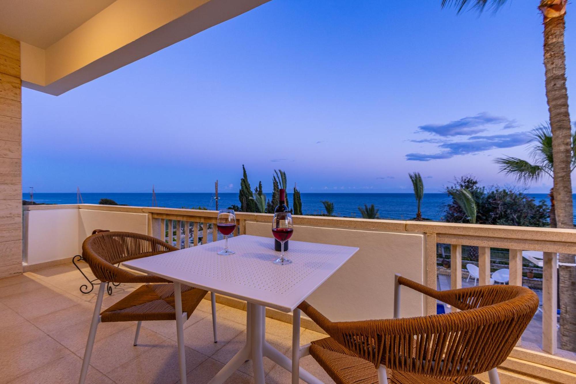 Villa Chrysta Agios Theodoros Екстер'єр фото